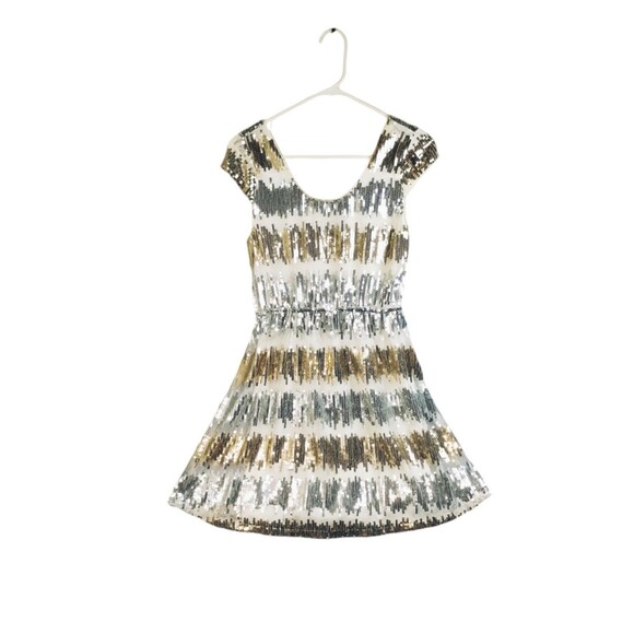 Rue 21 Dress Women's M Gold Silver Sequins Tulle Elastic Waist Cap Sleeve Whimsy - Picture 1 of 11
